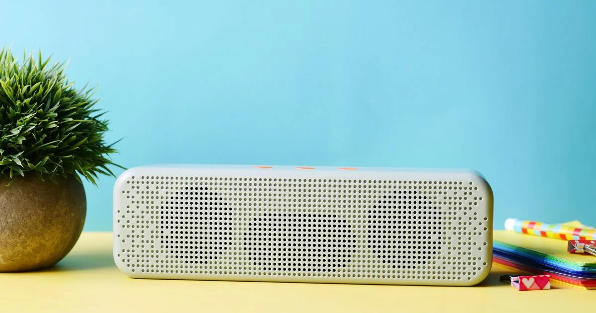 Dummy produk speaker